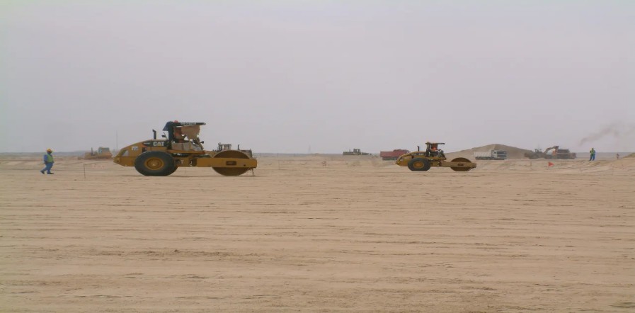 SAZEC GROUP Caterpillar soil compactors on earthworks site